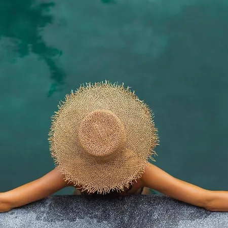 Отель Nindri Indri Nature Retreat Моравске-Топлице